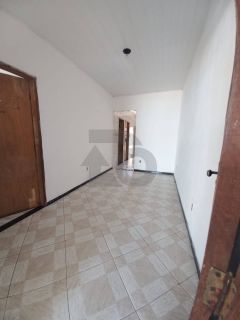 Casa para vender com 3 Quartos, sendo 1 Suíte no Bairro Santos Dumont em Aracaju