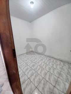 Casa para vender com 3 Quartos, sendo 1 Suíte no Bairro Santos Dumont em Aracaju