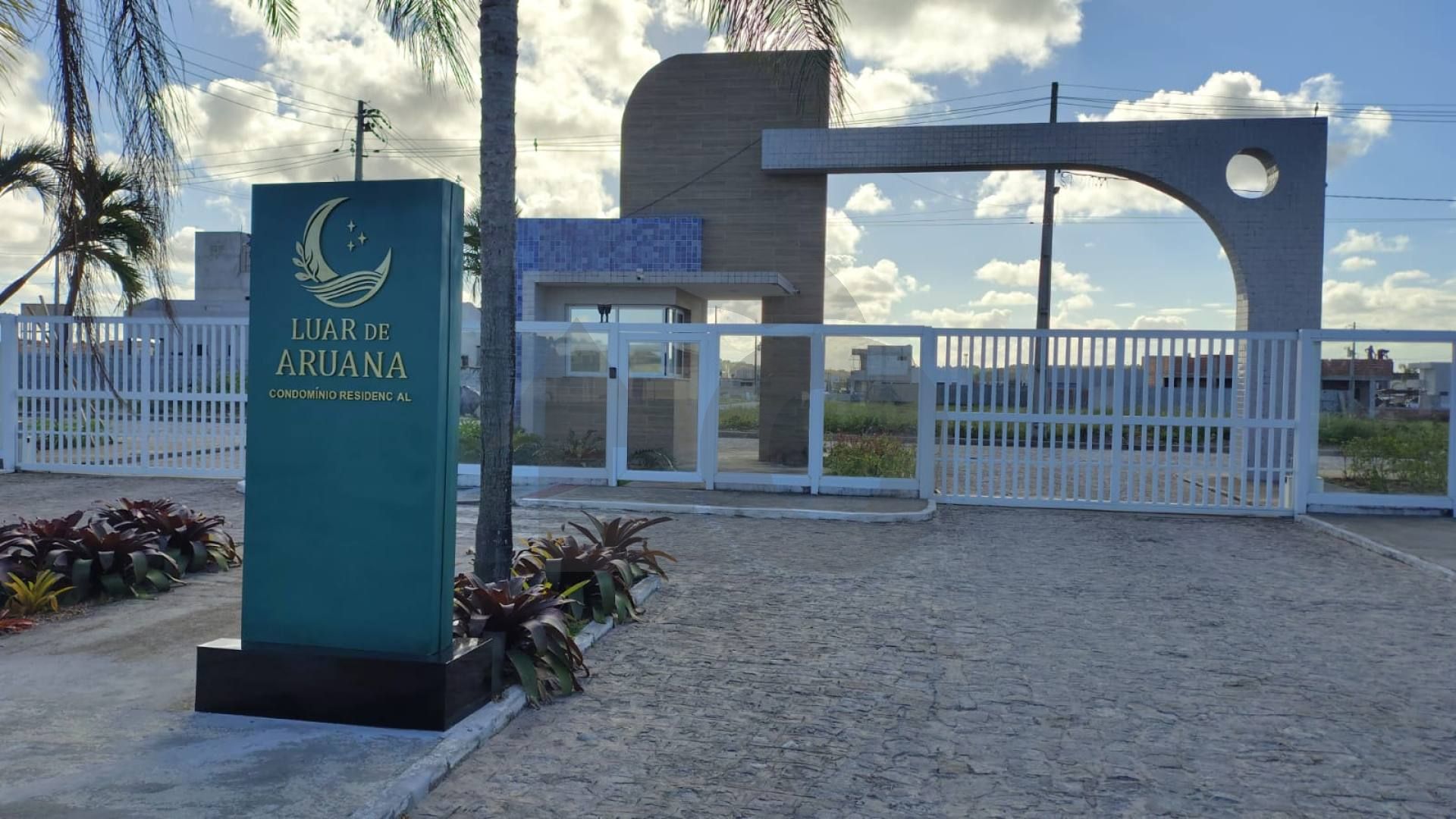 Lote/Terreno de Condomínio para vender no Bairro Aruana em Aracaju