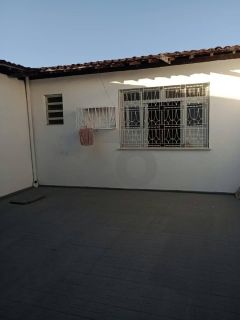 Casa para vender com 3 Quartos no Bairro Ponto Novo em Aracaju