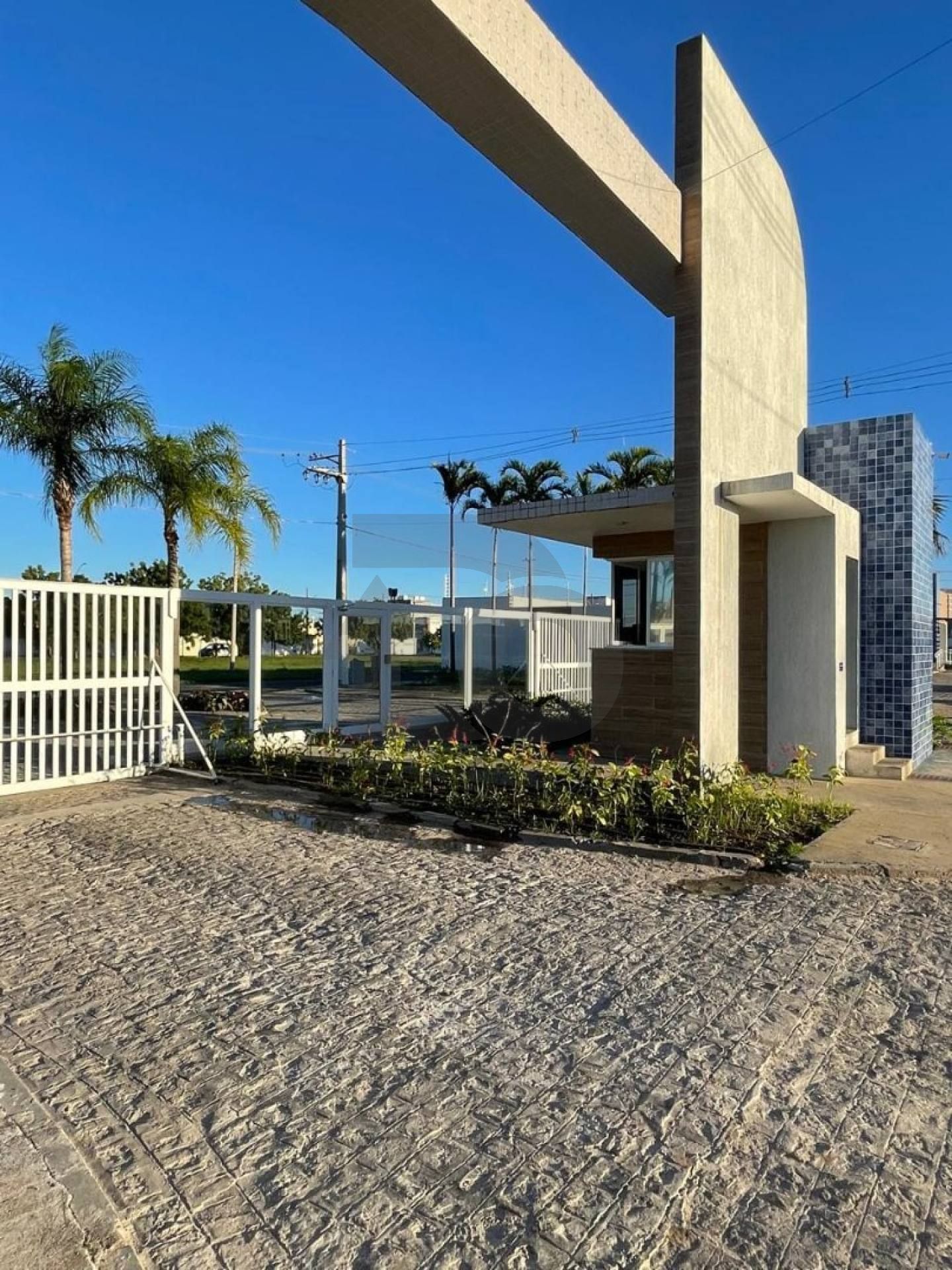 Lote/Terreno de Condomínio para vender no Bairro Aruana em Aracaju