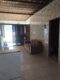 Casa para vender com 3 Quartos, sendo 1 Suíte no Bairro Dom Luciano em Aracaju