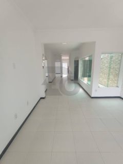 Casa para vender com 5 Quartos, sendo 1 Suíte no Bairro Luzia em Aracaju