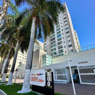 Apartamento para vender com 3 Quartos, sendo 1 Suíte no Bairro Atalaia em Aracaju