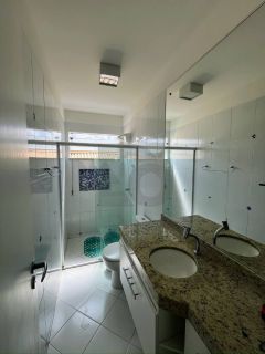 Casa de Condomínio para vender com 4 Quartos, sendo 2 Suítes no Bairro Robalo em Aracaju