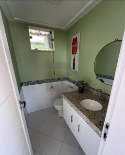 Casa de Condomínio para vender com 4 Quartos, sendo 3 Suítes no Bairro Robalo em Aracaju