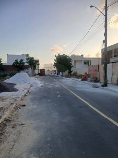 Lote / Terreno de Bairro Para Vender no bairro Aruana em Aracaju.