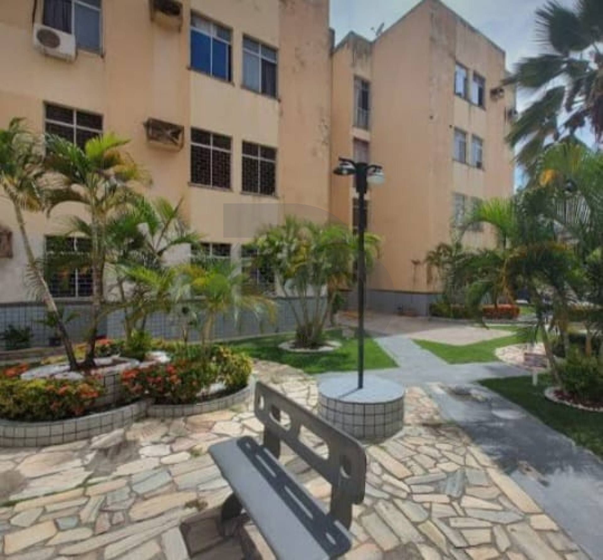 Apartamento para vender com 3 Quartos, sendo 1 Suíte no Bairro Luzia em Aracaju