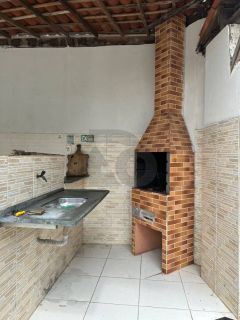 Casa para vender com 3 Quartos, sendo 3 Suítes no Bairro Mosqueiro em Aracaju