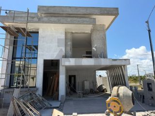Casa de Condomínio para vender com 3 Quartos, sendo 3 Suítes no Bairro Olhos d`Água na Barra Dos Coqueiros