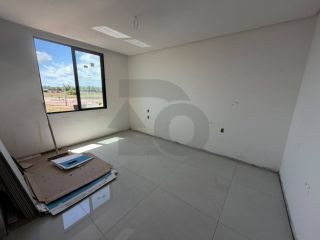 Casa de Condomínio para vender com 3 Quartos, sendo 3 Suítes no Bairro Olhos d`Água na Barra Dos Coqueiros
