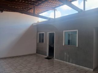 Casa Para Vender com 3 quartos, um suíte no bairro 17 de Março em Aracaju.