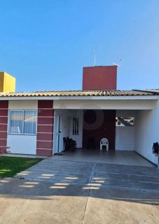 Casa de Condomínio para vender com 3 quartos, 1 suíte no bairro Aeroporto em Aracaju.
