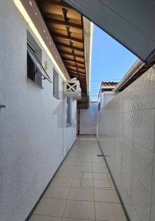 Casa de Condomínio para vender com 3 quartos, 1 suíte no bairro Aeroporto em Aracaju.