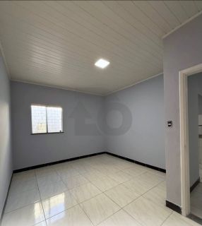 Casa para vender com 2 Quartos, sendo 1 Suíte no Bairro Albano Franco em Nossa Senhora Do Socorro