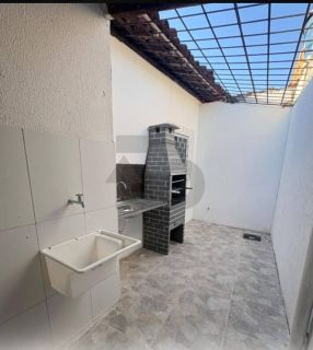 Casa para vender com 2 Quartos, sendo 1 Suíte no Bairro Albano Franco em Nossa Senhora Do Socorro