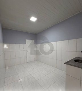 Casa para vender com 2 Quartos, sendo 1 Suíte no Bairro Albano Franco em Nossa Senhora Do Socorro