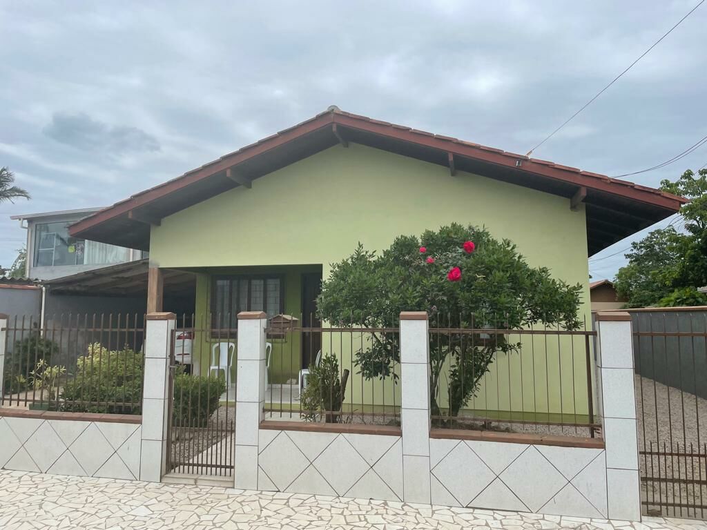 Casa à venda no bairro XV de Novembro - Tijucas/SC