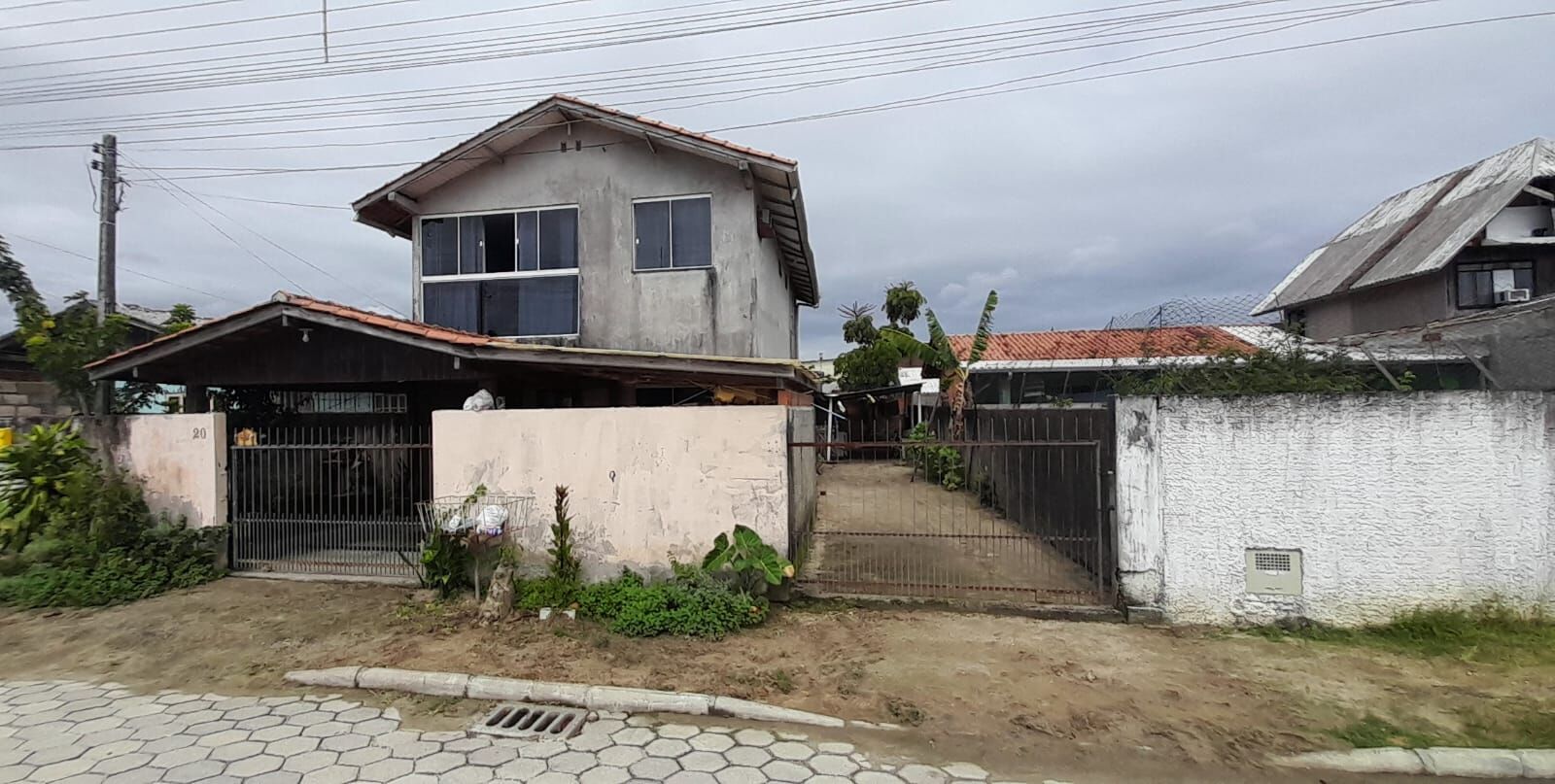 Sobrado à venda no bairro Praça - Tijucas/SC