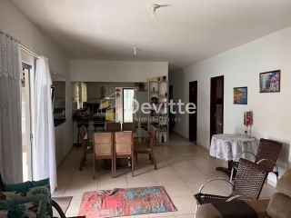 Casa à venda no bairro Zimbros em Bombinhas/SC