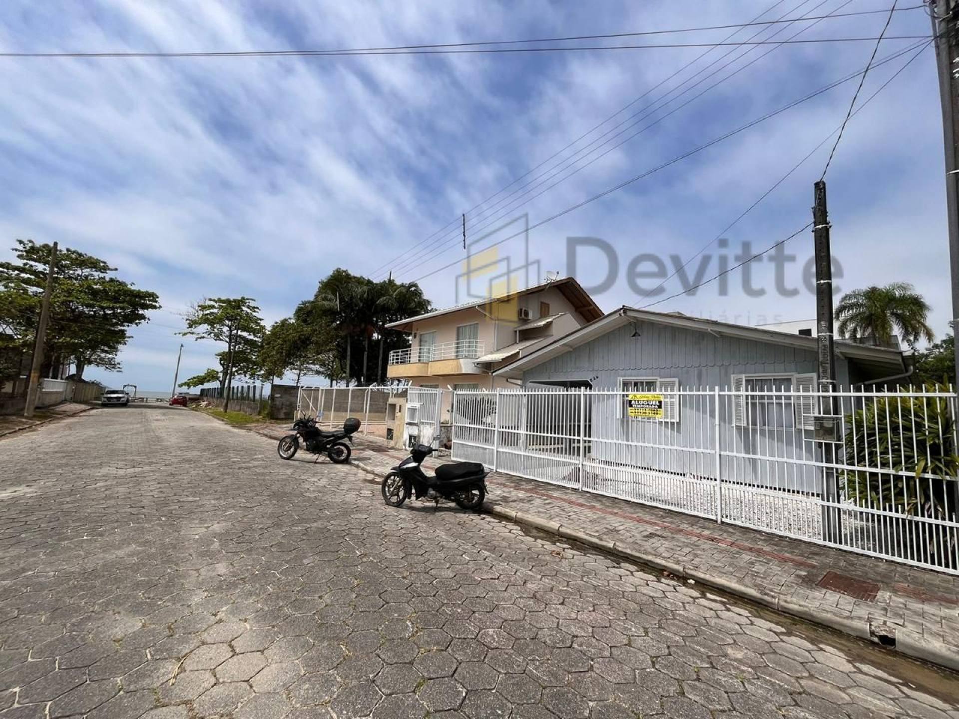 Casa para locação temporada em Zimbros - Bombinhas/SC.