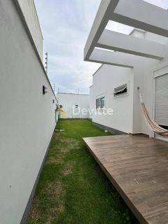Casa Alto Padrão com 3 quartos e uma suíte com closet no Loteamento Mata Atlântica