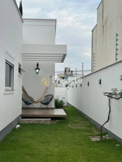 Casa Alto Padrão com 3 quartos e uma suíte com closet no Loteamento Mata Atlântica