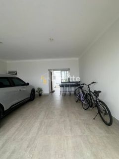 Casa Alto Padrão com 3 quartos e uma suíte com closet no Loteamento Mata Atlântica