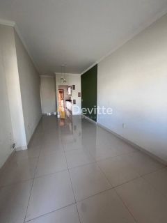 Casa em excelente localização com dois quartos e área de festas com piscina no Loteamento Mata Atlântica