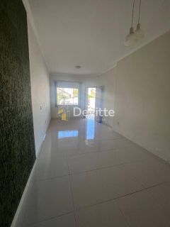 Casa em excelente localização com dois quartos e área de festas com piscina no Loteamento Mata Atlântica