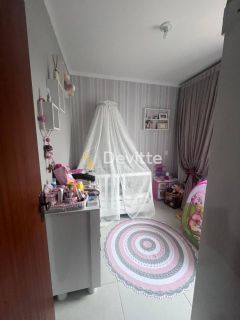 Apartamento mobiliado à venda com 2 quartos sendo 1 suíte no bairro Universitario em Tijucas