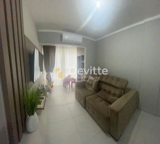 Apartamento mobiliado à venda com 2 quartos sendo 1 suíte no bairro Universitario em Tijucas