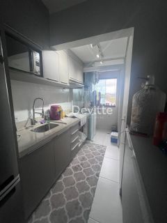 Apartamento mobiliado à venda com 2 quartos sendo 1 suíte no bairro Universitario em Tijucas