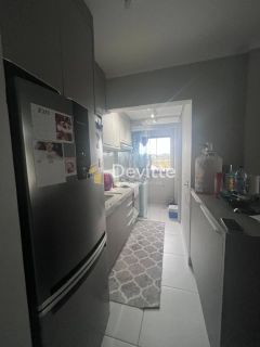 Apartamento mobiliado à venda com 2 quartos sendo 1 suíte no bairro Universitario em Tijucas