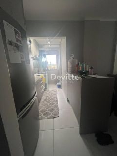 Apartamento mobiliado à venda com 2 quartos sendo 1 suíte no bairro Universitario em Tijucas
