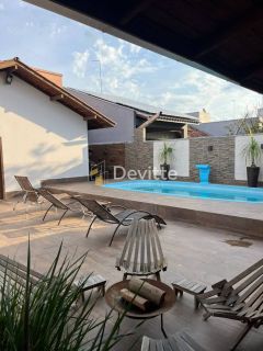 Casa com 3 quartos, piscina e espaço gourmet no Loteamento  Mata Atlântica