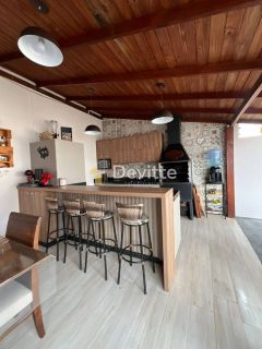 Casa com 3 quartos, piscina e espaço gourmet no Loteamento  Mata Atlântica