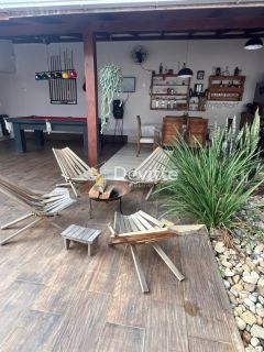 Casa com 3 quartos, piscina e espaço gourmet no Loteamento  Mata Atlântica