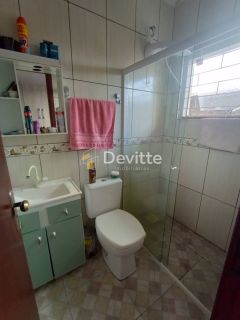 Casa Residencial + sala comercial  à Venda – 3 Suítes | Amplo Espaço | Duas Frentes