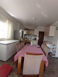 Casa Residencial + sala comercial  à Venda – 3 Suítes | Amplo Espaço | Duas Frentes