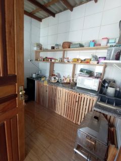 Casa Residencial + sala comercial  à Venda – 3 Suítes | Amplo Espaço | Duas Frentes