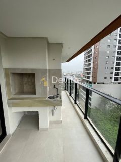 APARTAMENTO semi-mobiliado / itajaí - praia brava