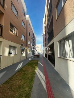 APARTAMENTO ACONCHEGANTE E COM ÁREA DE LAZER COMPLETA