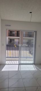 APARTAMENTO ACONCHEGANTE E COM ÁREA DE LAZER COMPLETA