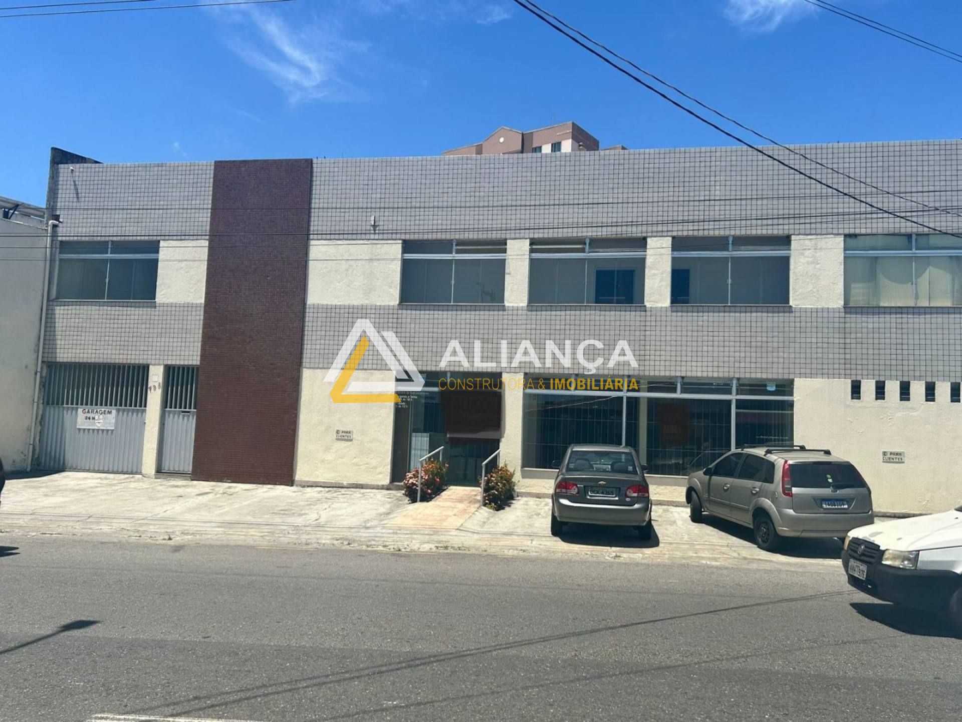 PRÉDIO COMERCIAL PARA VENDER OU ALUGAR NO BAIRRO SÃO JOSÉ EM  ARACAJU!