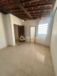 PRÉDIO COMERCIAL PARA VENDER OU ALUGAR NO BAIRRO SÃO JOSÉ EM  ARACAJU!