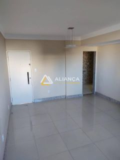 APARTAMENTO À VENDA, TODO REFORMADO, NO EDIFÍCIO CASA GRANDE COM 2 QUARTOS 1 SUÍTES NO BAIRRO CENTRO EM ARACAJU
