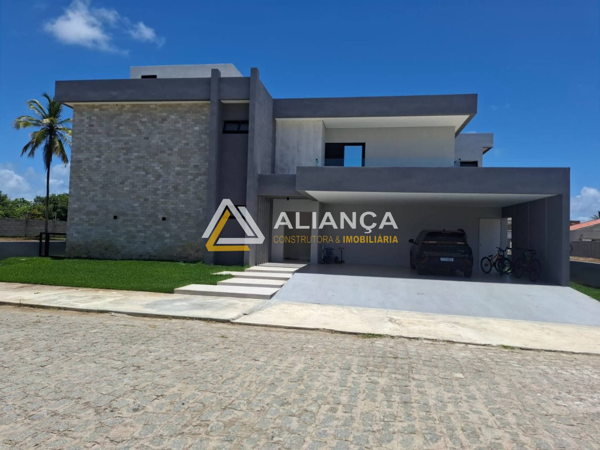 CASA DUPLEX À VENDA NO CONDOMÍNIO THAI RESIDENCE COM 7 QUARTOS,4 SUÍTES EM BARRA DOS COQUEIROS, SERGIPE!