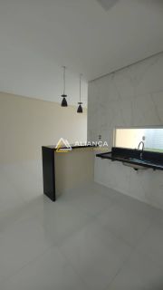 CASA À VENDA PROXIMO A PRAIA EM LOTEAMENTO EM BARRA DOS COQUEIROS!