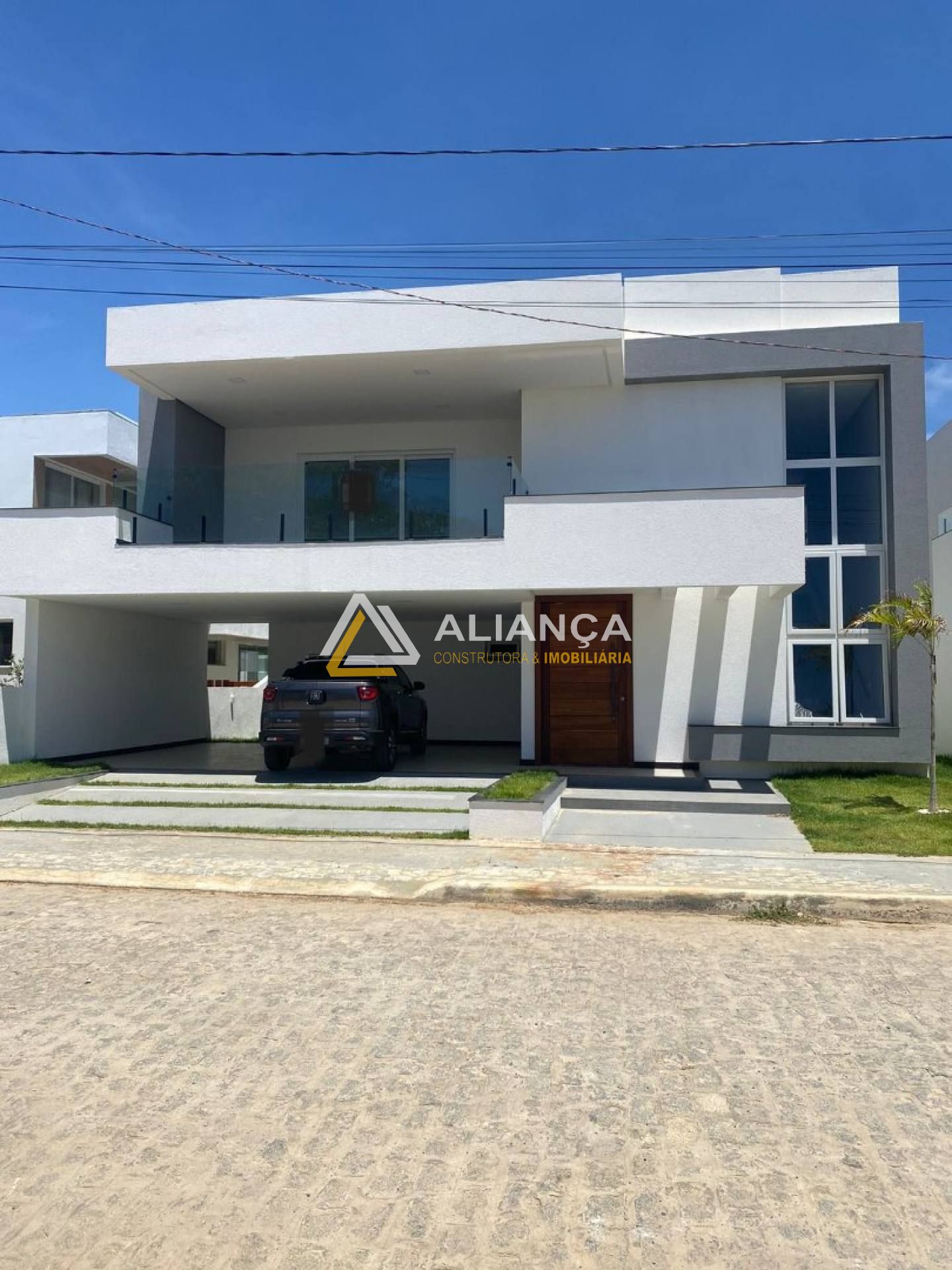 CASA À VENDA EM CONDOMÍNIO DE ALTO PADRÃO NA ARUANA ARACAJU/SE.
